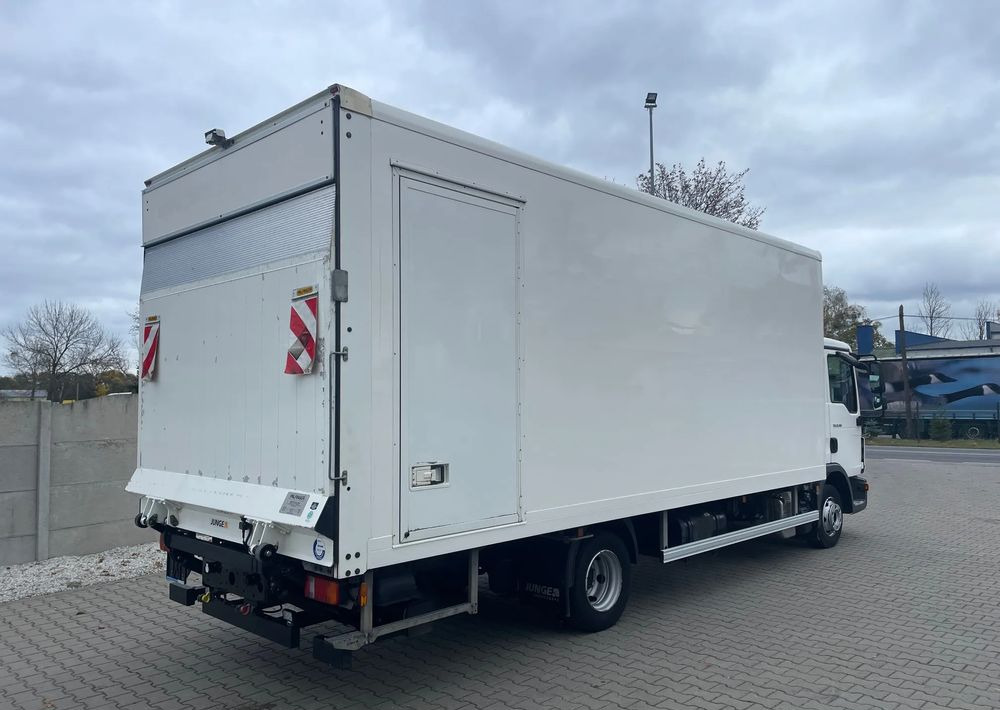 MAN TGL 8.190 KLIMA , PODUSZKI! - Грузовик с закрытым кузовом: фото 5 MAN TGL 8.190 KLIMA , PODUSZKI! - Грузовик с закрытым кузовом: фото 5