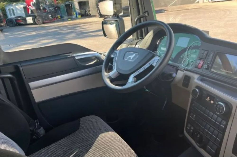 MAN TGM 15.250 - Грузовик с закрытым кузовом: фото 5 MAN TGM 15.250 - Грузовик с закрытым кузовом: фото 5