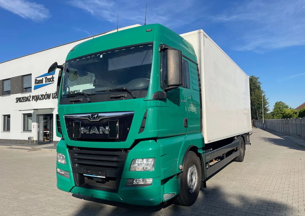 MAN TGX 18.420/ KONTENER 7,2m - Грузовик с закрытым кузовом: фото 1 MAN TGX 18.420/ KONTENER 7,2m - Грузовик с закрытым кузовом: фото 1