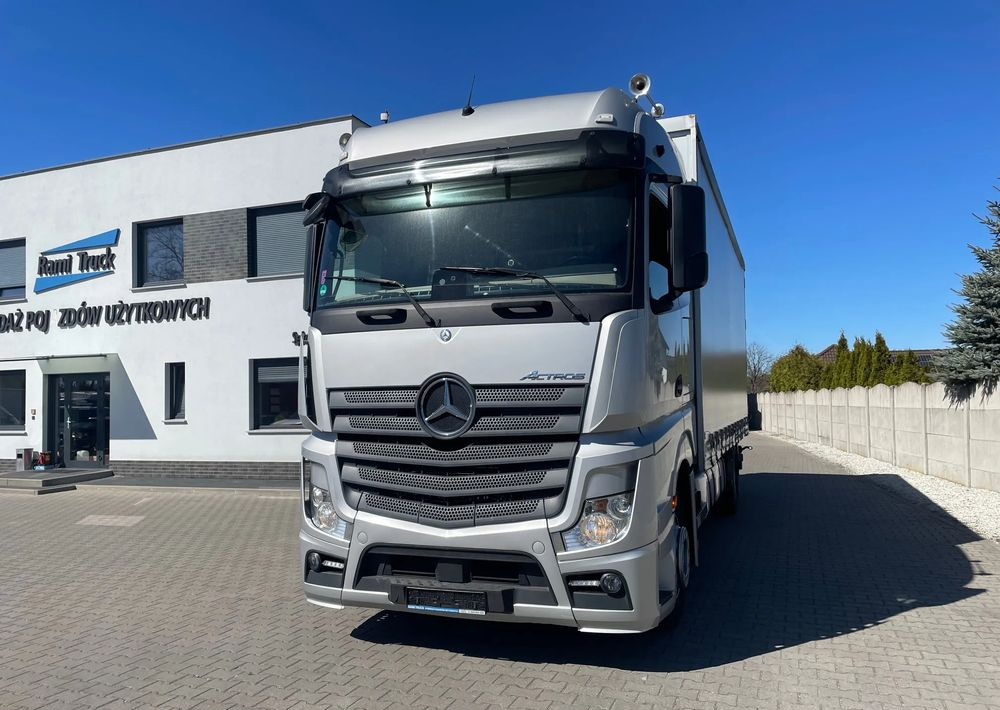 Mercedes-Benz ACTROS 1836, BIGSPACE, FIRANKA - Тентованный грузовик: фото 4 Mercedes-Benz ACTROS 1836, BIGSPACE, FIRANKA - Тентованный грузовик: фото 4