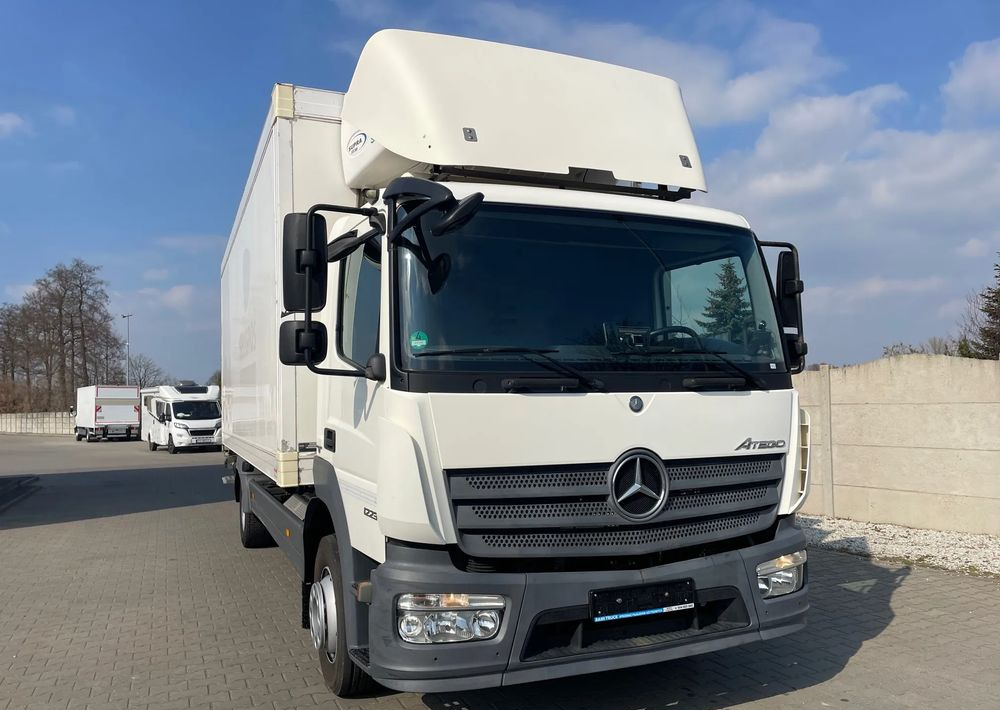 Mercedes-Benz ATEGO 1223/ CHŁODNIA/ 15 PALET - Рефрижератор: фото 3 Mercedes-Benz ATEGO 1223/ CHŁODNIA/ 15 PALET - Рефрижератор: фото 3