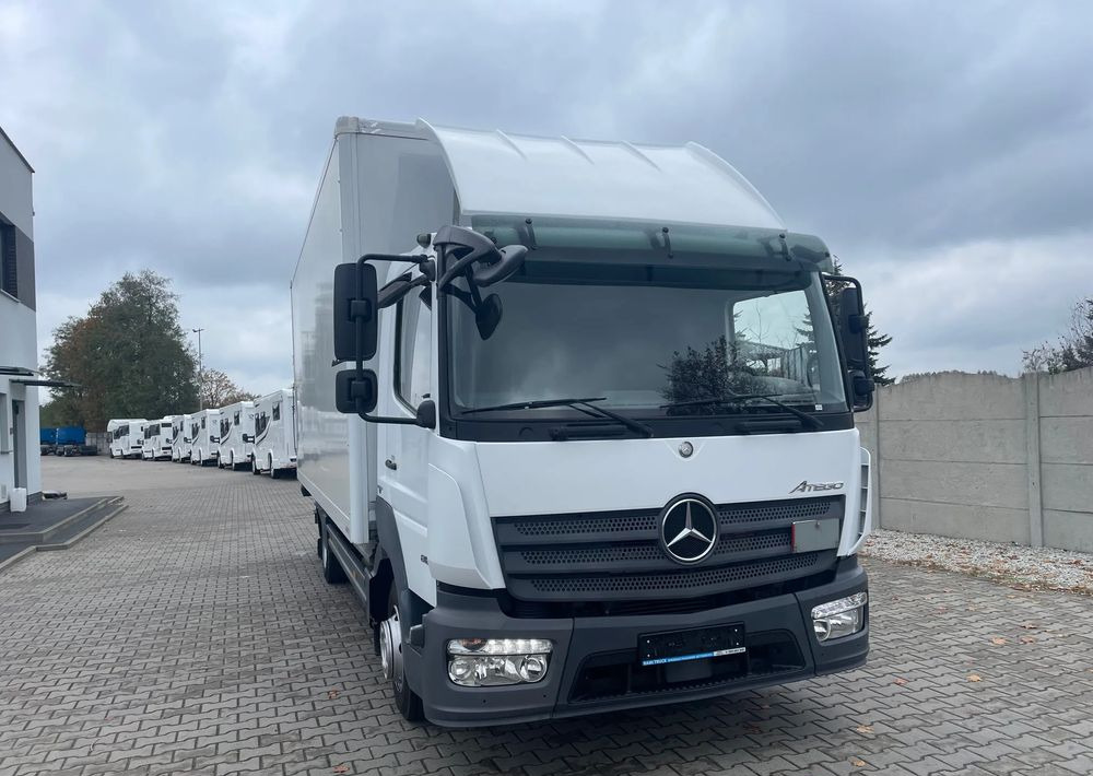 Mercedes-Benz ATEGO 816 DMC 8600 kg - Грузовик с закрытым кузовом: фото 2 Mercedes-Benz ATEGO 816 DMC 8600 kg - Грузовик с закрытым кузовом: фото 2