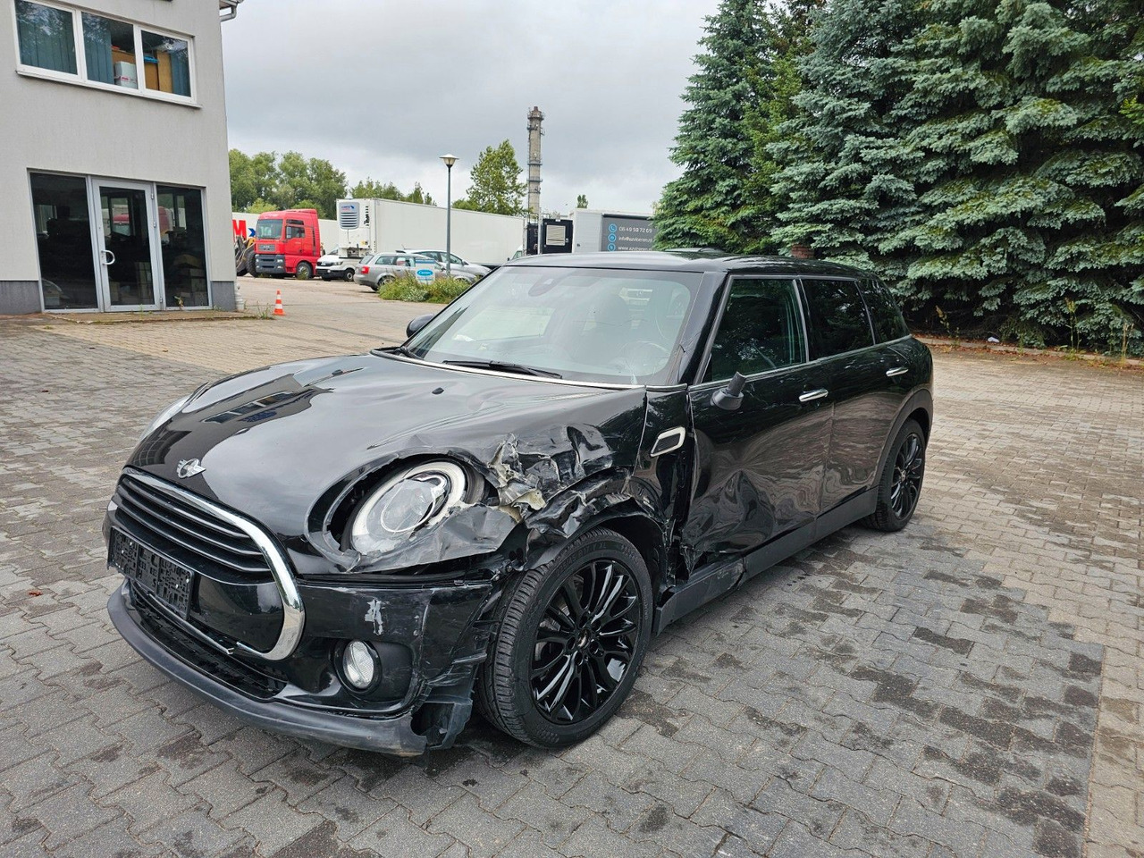 MINI Cooper D Clubman Automatik Harman/Kardon - Легковой автомобиль: фото 2 MINI Cooper D Clubman Automatik Harman/Kardon - Легковой автомобиль: фото 2
