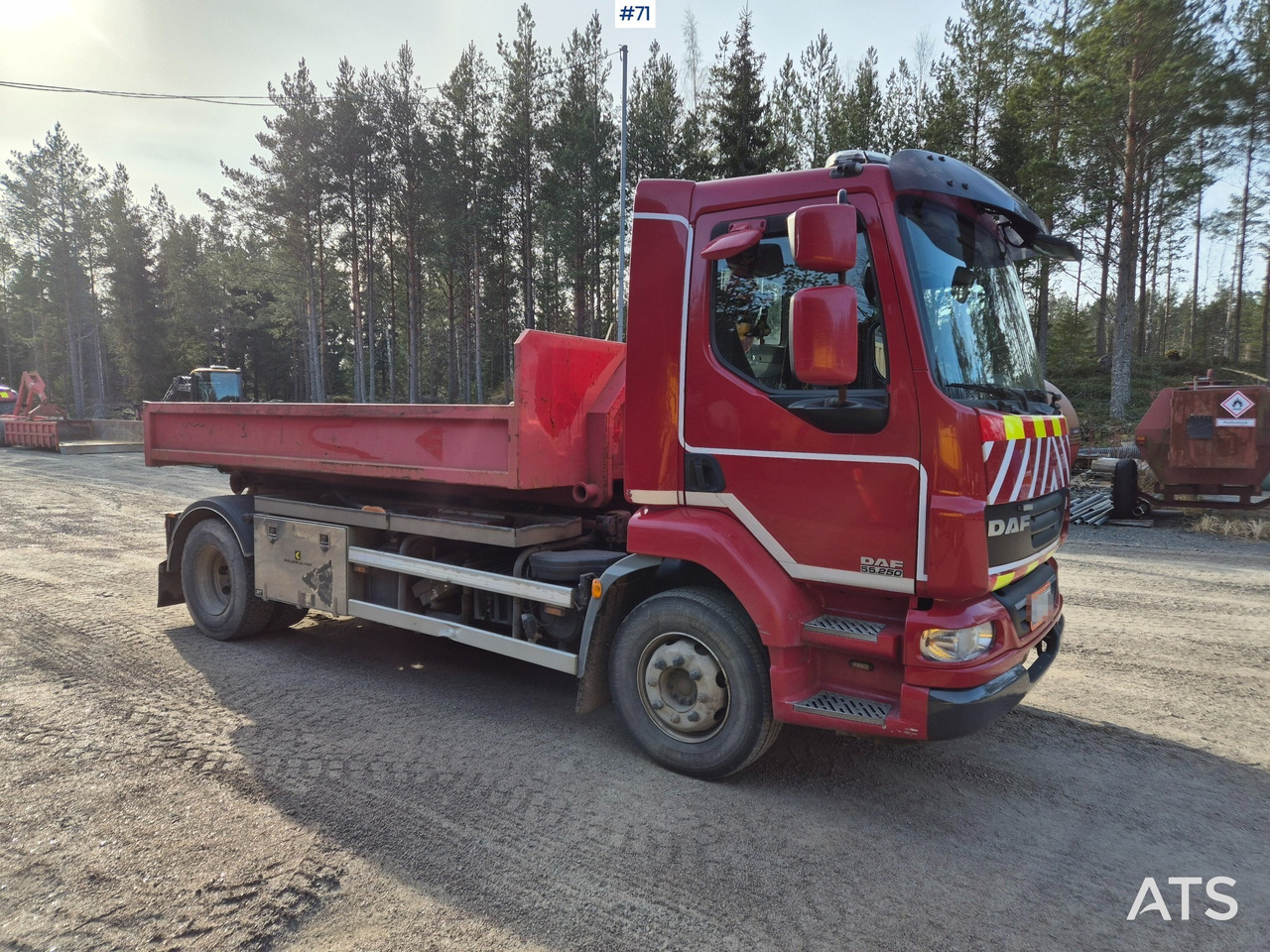 DAF LF55 Hook pallet - Крюковой мультилифт: фото 5 DAF LF55 Hook pallet - Крюковой мультилифт: фото 5
