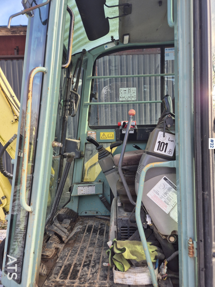 Гусеничный экскаватор Yanmar SV100: фото 19