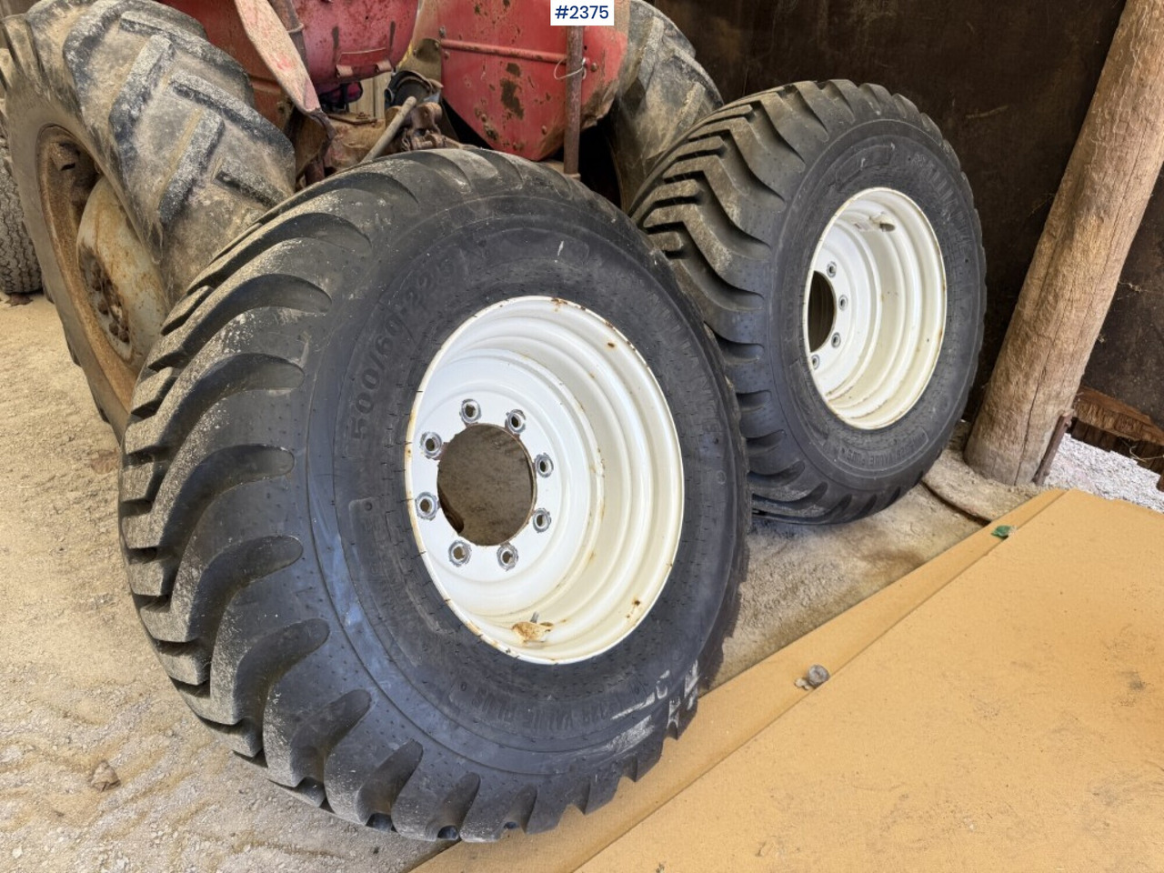 Alliance grass tires 500/60-22.5 - Шины и диски: фото 1 Alliance grass tires 500/60-22.5 - Шины и диски: фото 1