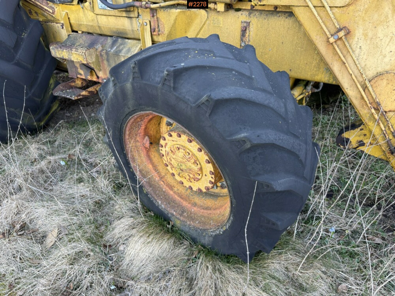 Экскаватор-погрузчик Backhoe loader Volvo BM 646 with attachments Repair object: фото 11