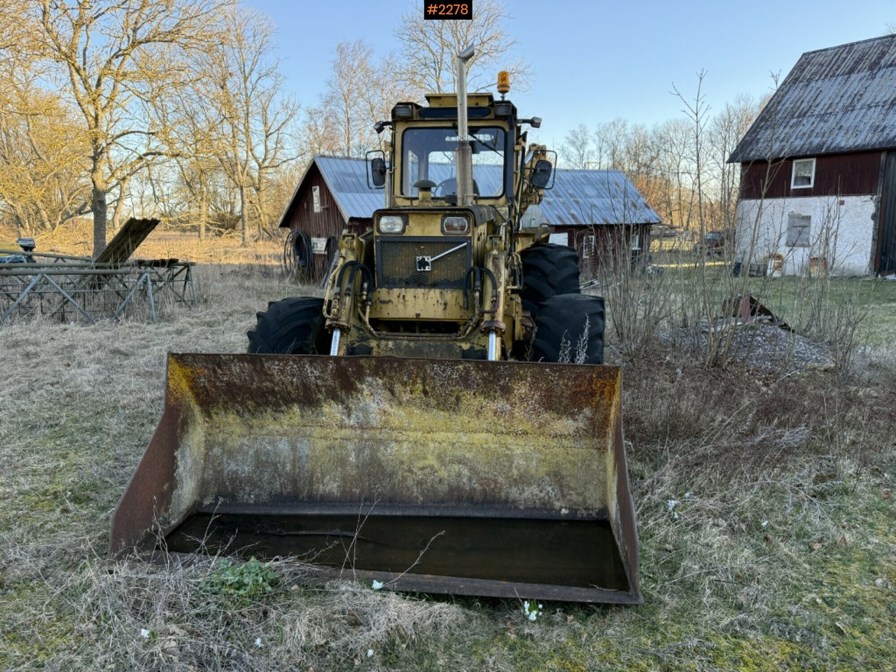 Экскаватор-погрузчик Backhoe loader Volvo BM 646 with attachments Repair object: фото 7