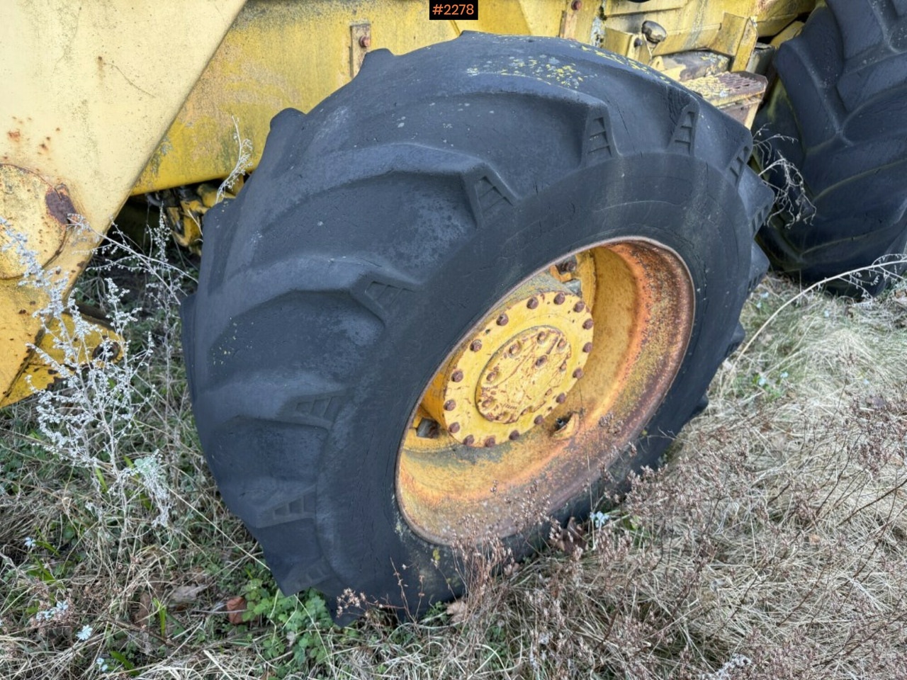 Экскаватор-погрузчик Backhoe loader Volvo BM 646 with attachments Repair object: фото 8