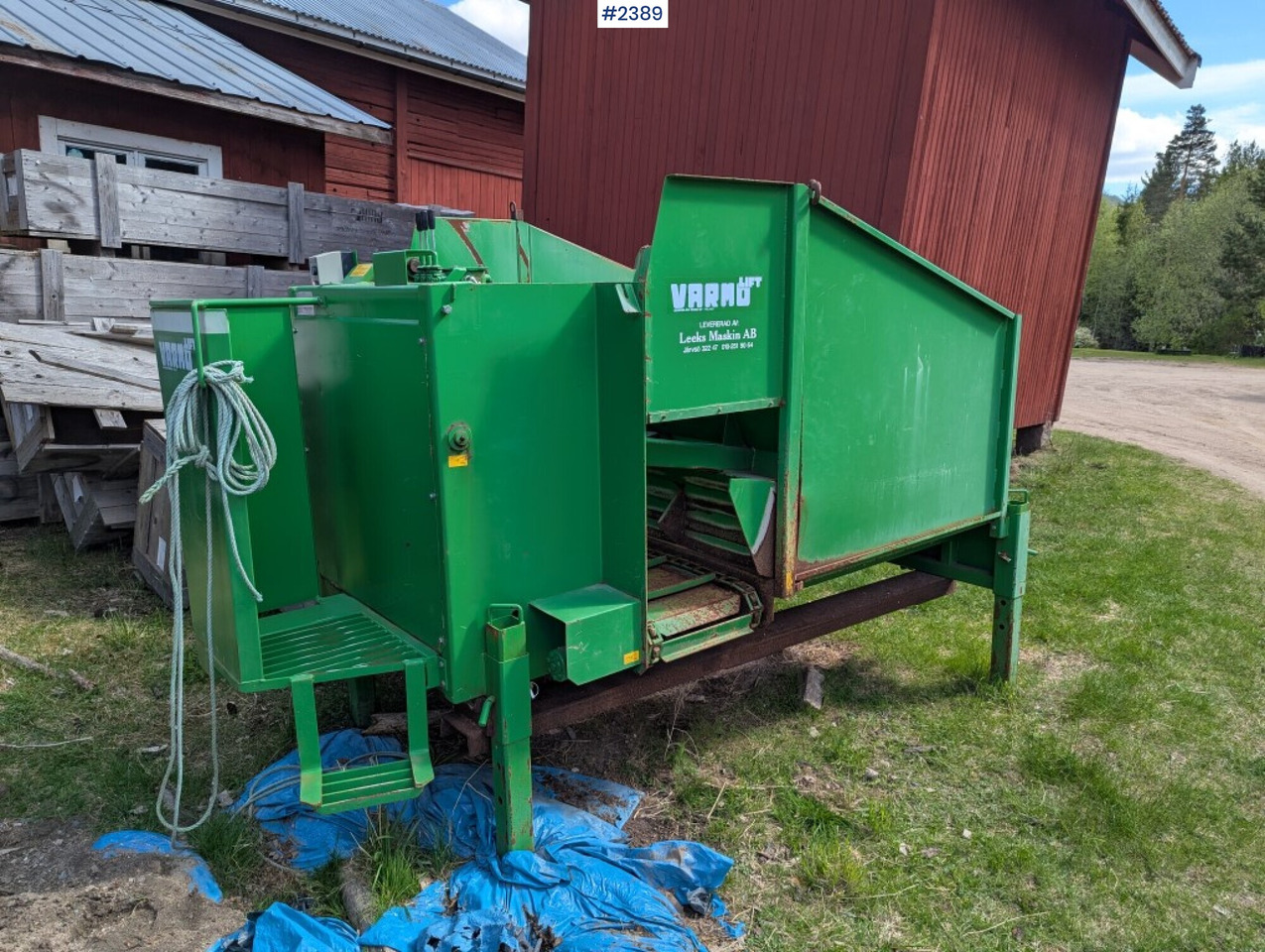 Bale shredder / Bale cutter Varmo Lift PPNL - Техника для сенозаготовки: фото 1 Bale shredder / Bale cutter Varmo Lift PPNL - Техника для сенозаготовки: фото 1