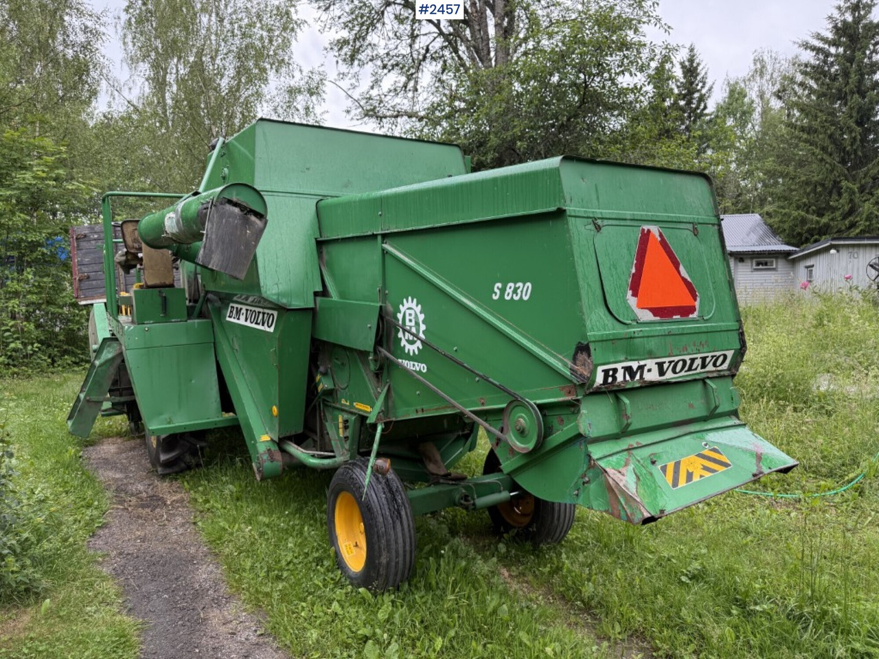 Combine harvester Volvo BM S830 with 2 cutting tables - Зерноуборочный комбайн: фото 3 Combine harvester Volvo BM S830 with 2 cutting tables - Зерноуборочный комбайн: фото 3
