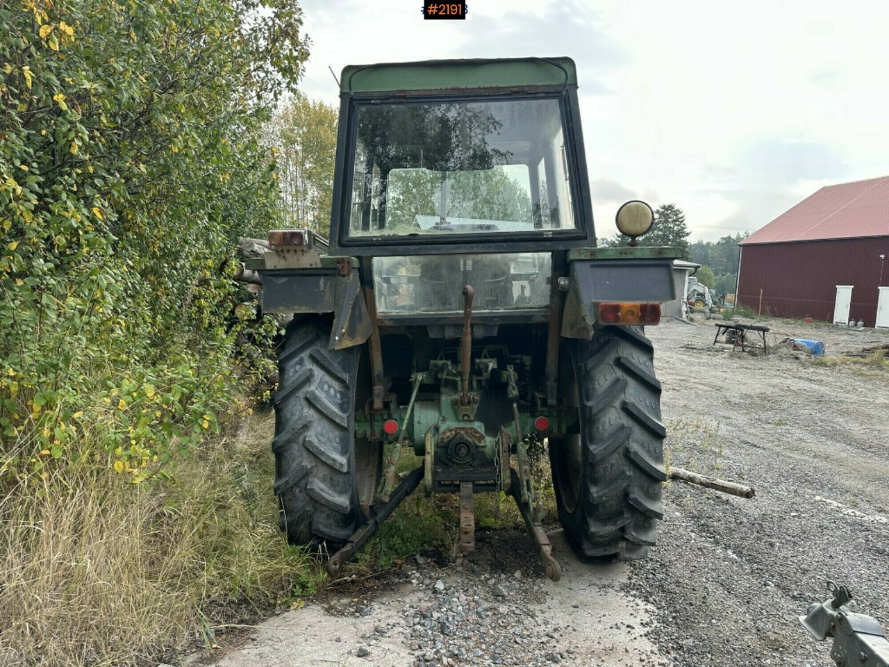 John Deere 2130 Tractor - Трактор: фото 4 John Deere 2130 Tractor - Трактор: фото 4
