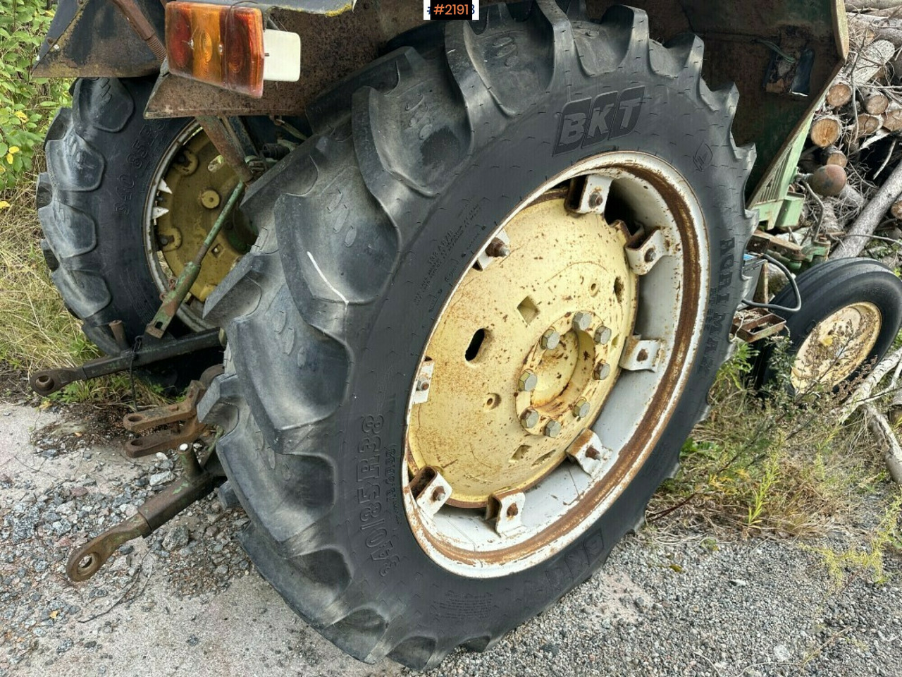 John Deere 2130 Tractor - Трактор: фото 5 John Deere 2130 Tractor - Трактор: фото 5