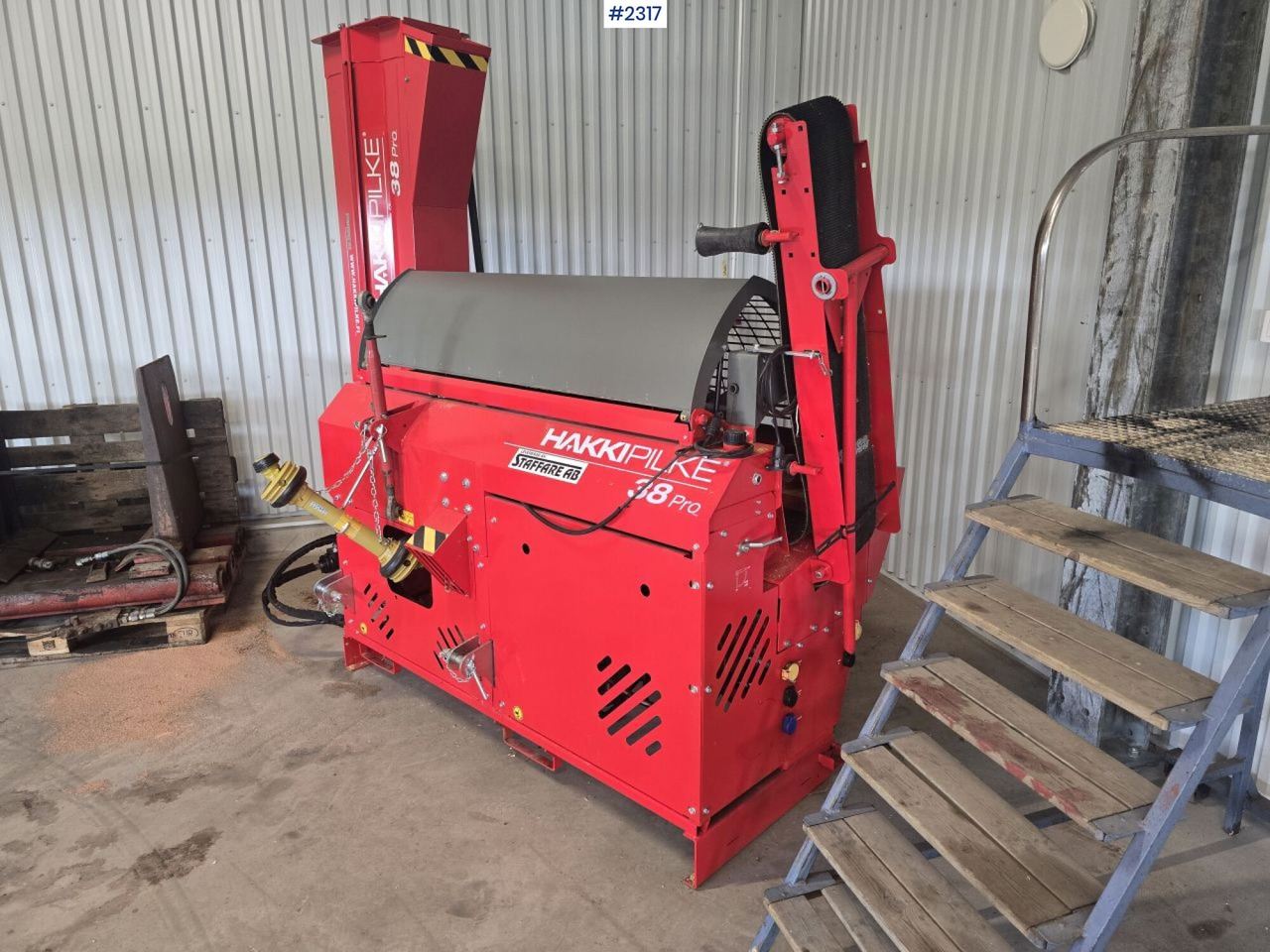 Hakki Pilke 38 Pro PTO firewood processor with table - Лесозаготовительная техника: фото 1 Hakki Pilke 38 Pro PTO firewood processor with table - Лесозаготовительная техника: фото 1