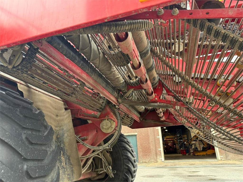Grimme GV 3000 - Картофелеуборочный комбайн: фото 4 Grimme GV 3000 - Картофелеуборочный комбайн: фото 4