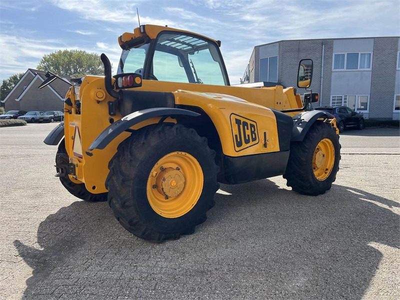 JCB 535-60 - Телескопический погрузчик: фото 4 JCB 535-60 - Телескопический погрузчик: фото 4