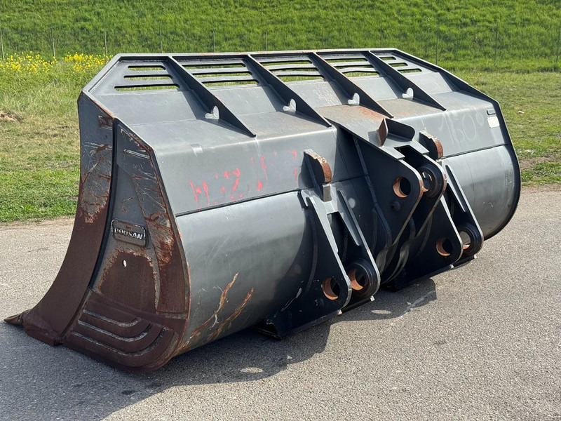 Doosan 230104-01475 DL 550-3 Rock Bucket - Ковш для экскаватора для Строительной техники: фото 2 Doosan 230104-01475 DL 550-3 Rock Bucket - Ковш для экскаватора для Строительной техники: фото 2