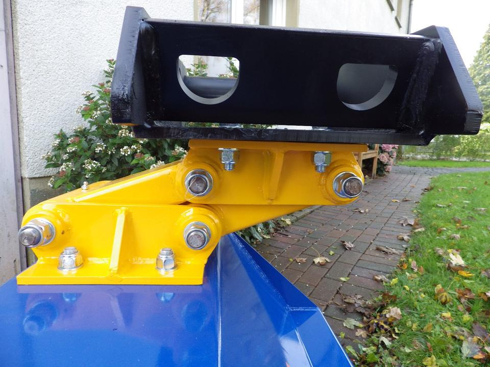 Лесной мульчер Mulcher Forstmulcher Bagger-Mulcher (netto 4500 Euro): фото 7 Лесной мульчер Mulcher Forstmulcher Bagger-Mulcher (netto 4500 Euro): фото 7