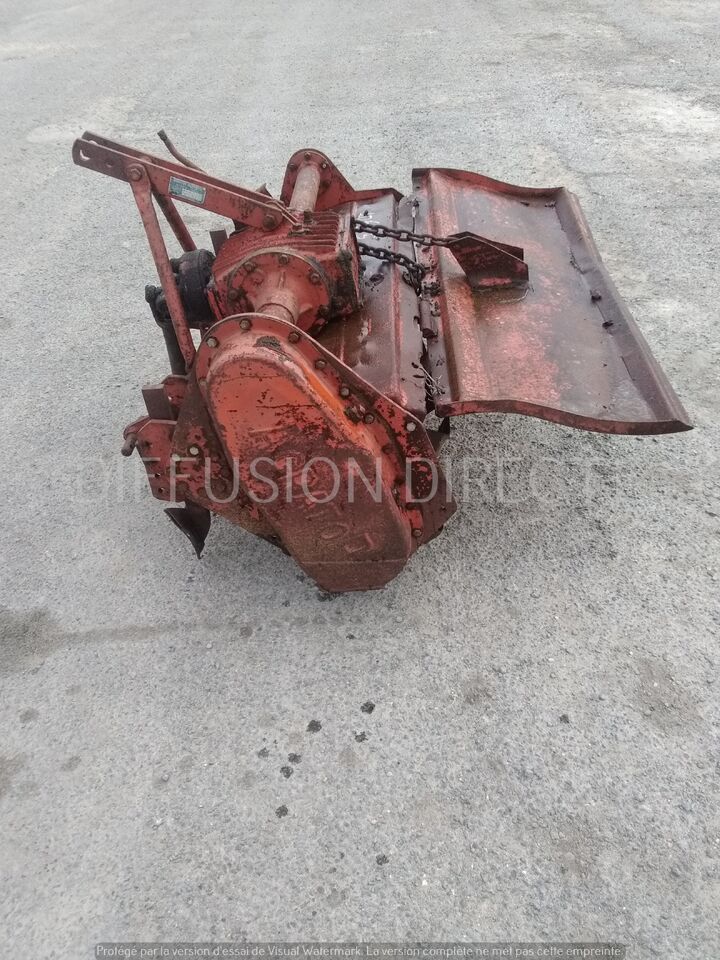 AGRATOR ROTAVATOR 130 - Почвофреза: фото 4 AGRATOR ROTAVATOR 130 - Почвофреза: фото 4