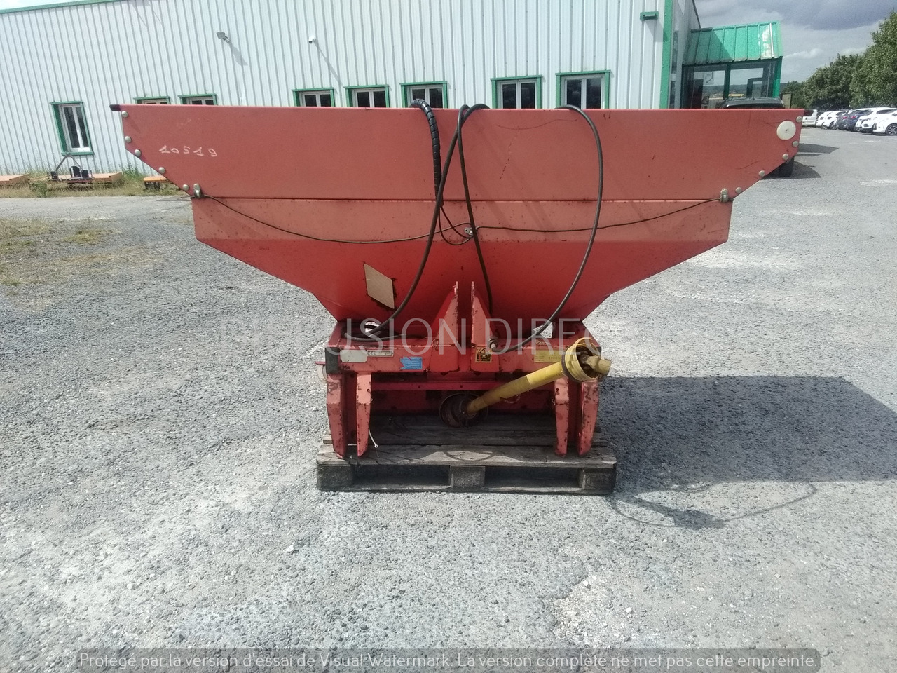 KUHN DISTRIBUTEUR D'ENGRAIS MDS 921 - Разбрасыватель удобрений: фото 4 KUHN DISTRIBUTEUR D'ENGRAIS MDS 921 - Разбрасыватель удобрений: фото 4