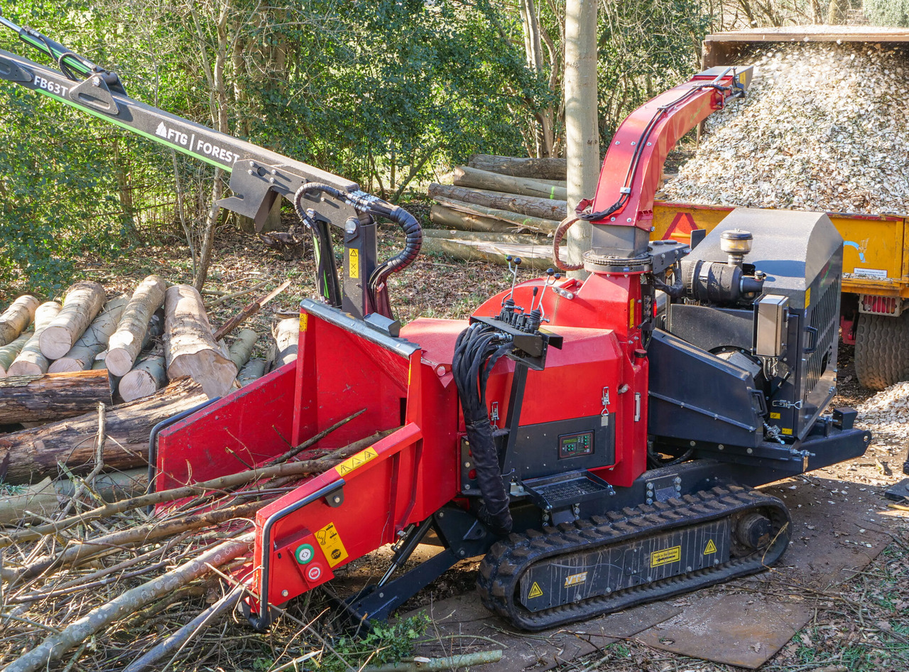 Измельчитель древесины UFKES Greentec Cheetah 30 Tracked: фото 10 Измельчитель древесины UFKES Greentec Cheetah 30 Tracked: фото 10