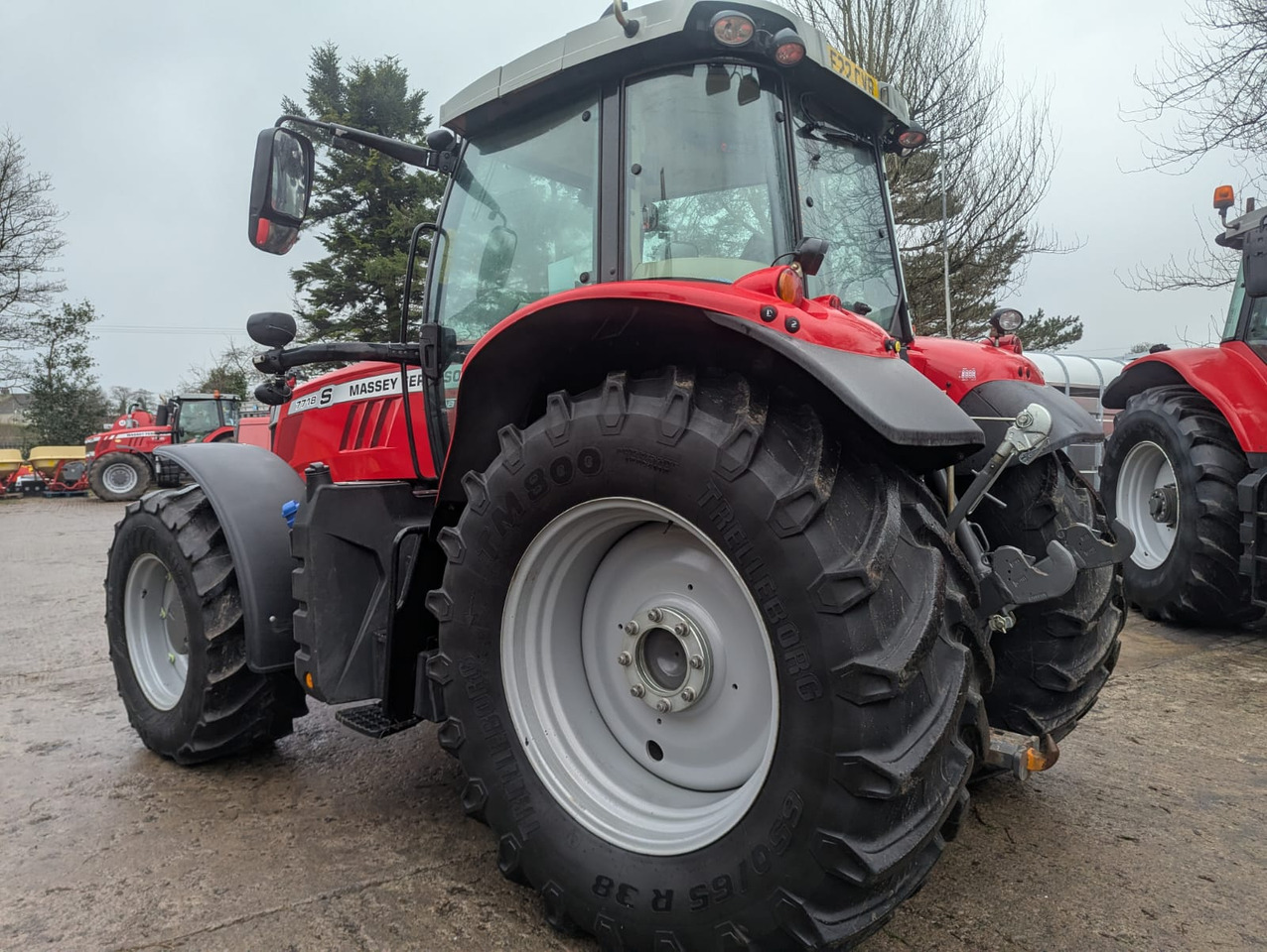 2022 MF 7718S, 1730 Hours, excellent - Трактор: фото 3 2022 MF 7718S, 1730 Hours, excellent - Трактор: фото 3