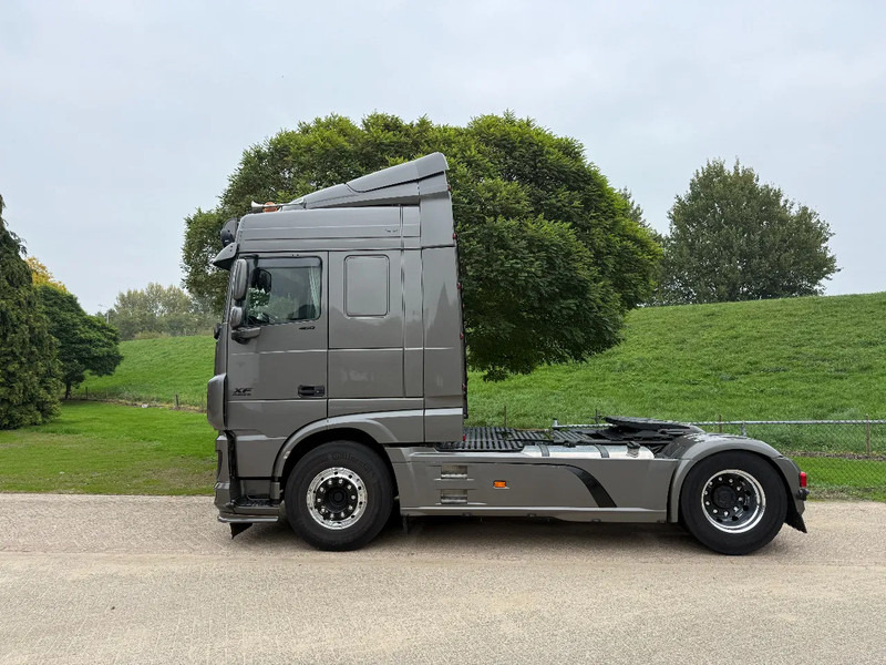DAF XF 460 4x2 TOP Showtruck - Тягач: фото 2 DAF XF 460 4x2 TOP Showtruck - Тягач: фото 2