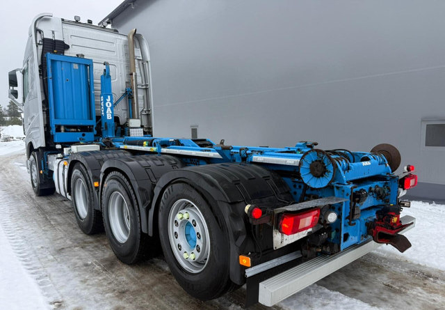 VolvoFh13 540 - Другая техника: фото 3 VolvoFh13 540 - Другая техника: фото 3