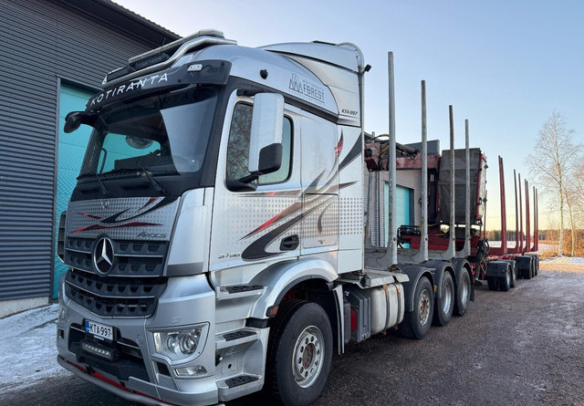 Mercedes-BenzArocs 8x4 - Лесовоз, Автоманипулятор: фото 1 Mercedes-BenzArocs 8x4 - Лесовоз, Автоманипулятор: фото 1
