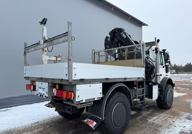 Mercedes-BenzUnimog U5000 + Nosturi Hiab 099 E-4 - Грузовик бортовой/ Платформа, Автоманипулятор: фото 5 Mercedes-BenzUnimog U5000 + Nosturi Hiab 099 E-4 - Грузовик бортовой/ Платформа, Автоманипулятор: фото 5