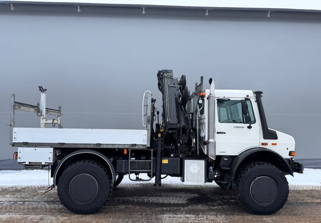 Грузовик бортовой/ Платформа, Автоманипулятор Mercedes-BenzUnimog U5000 + Nosturi Hiab 099 E-4: фото 6 Грузовик бортовой/ Платформа, Автоманипулятор Mercedes-BenzUnimog U5000 + Nosturi Hiab 099 E-4: фото 6