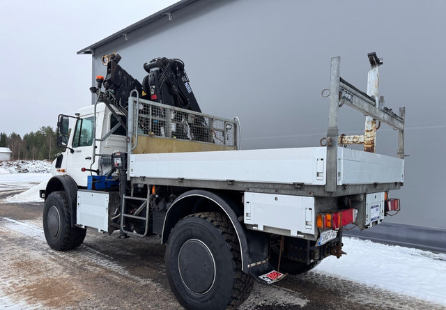 Mercedes-BenzUnimog U5000 + Nosturi Hiab 099 E-4 - Грузовик бортовой/ Платформа, Автоманипулятор: фото 3 Mercedes-BenzUnimog U5000 + Nosturi Hiab 099 E-4 - Грузовик бортовой/ Платформа, Автоманипулятор: фото 3