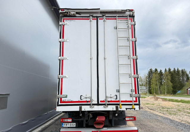 Volvo FH 540 8x4 66m3 - Грузовик с закрытым кузовом: фото 5 Volvo FH 540 8x4 66m3 - Грузовик с закрытым кузовом: фото 5