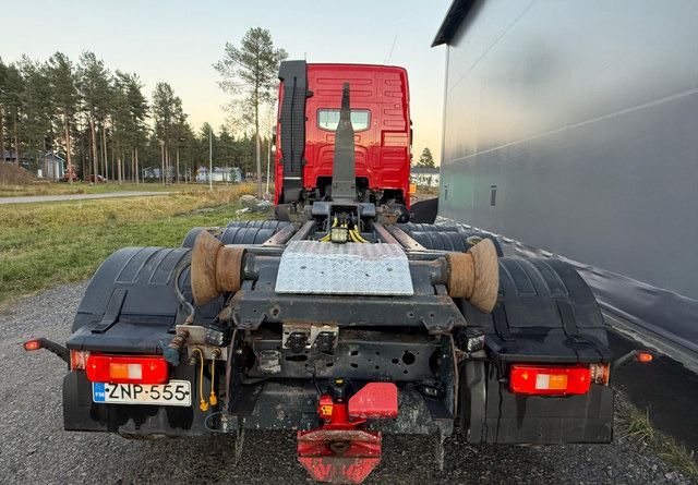 VolvoFH16 750 8X4 - Крюковой мультилифт: фото 4 VolvoFH16 750 8X4 - Крюковой мультилифт: фото 4