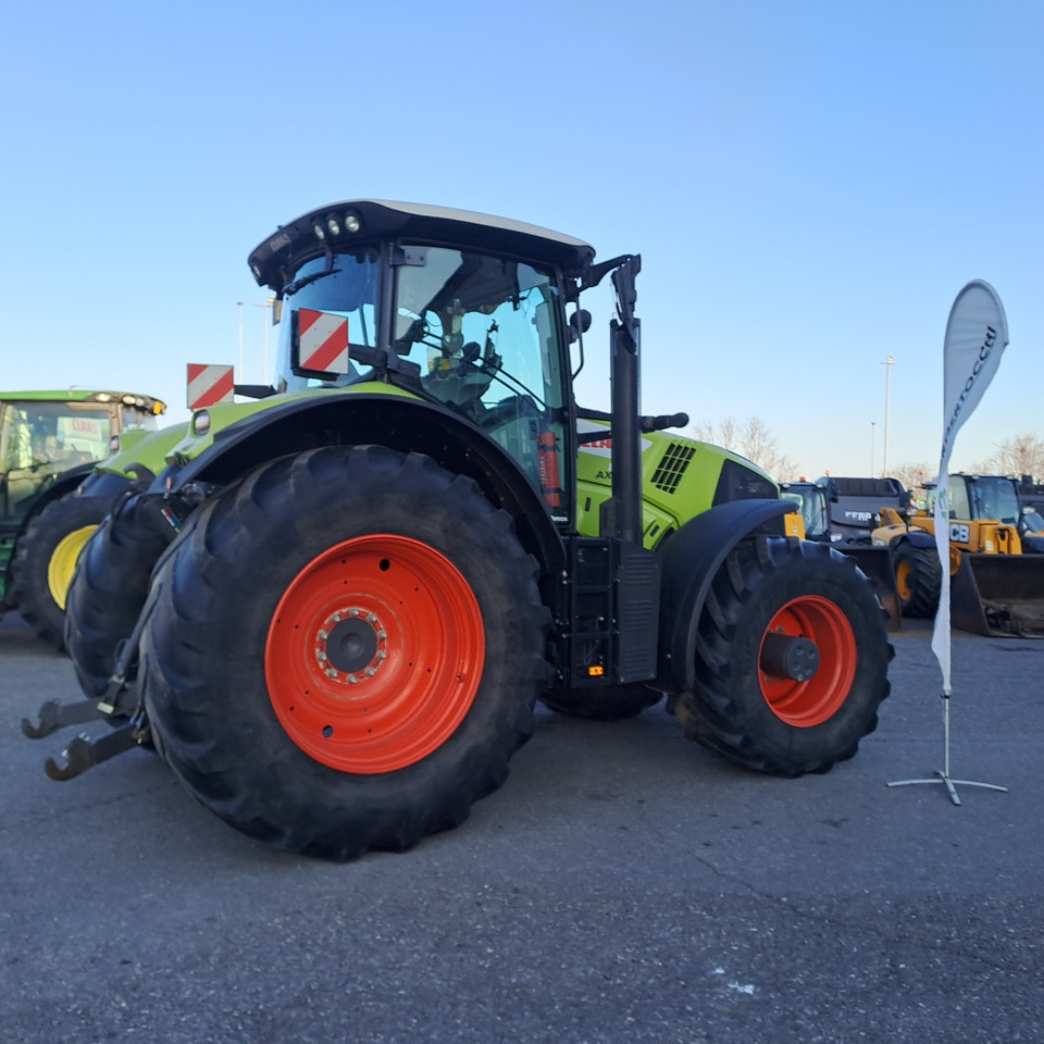 CLAAS 830 AXION - Трактор: фото 2 CLAAS 830 AXION - Трактор: фото 2