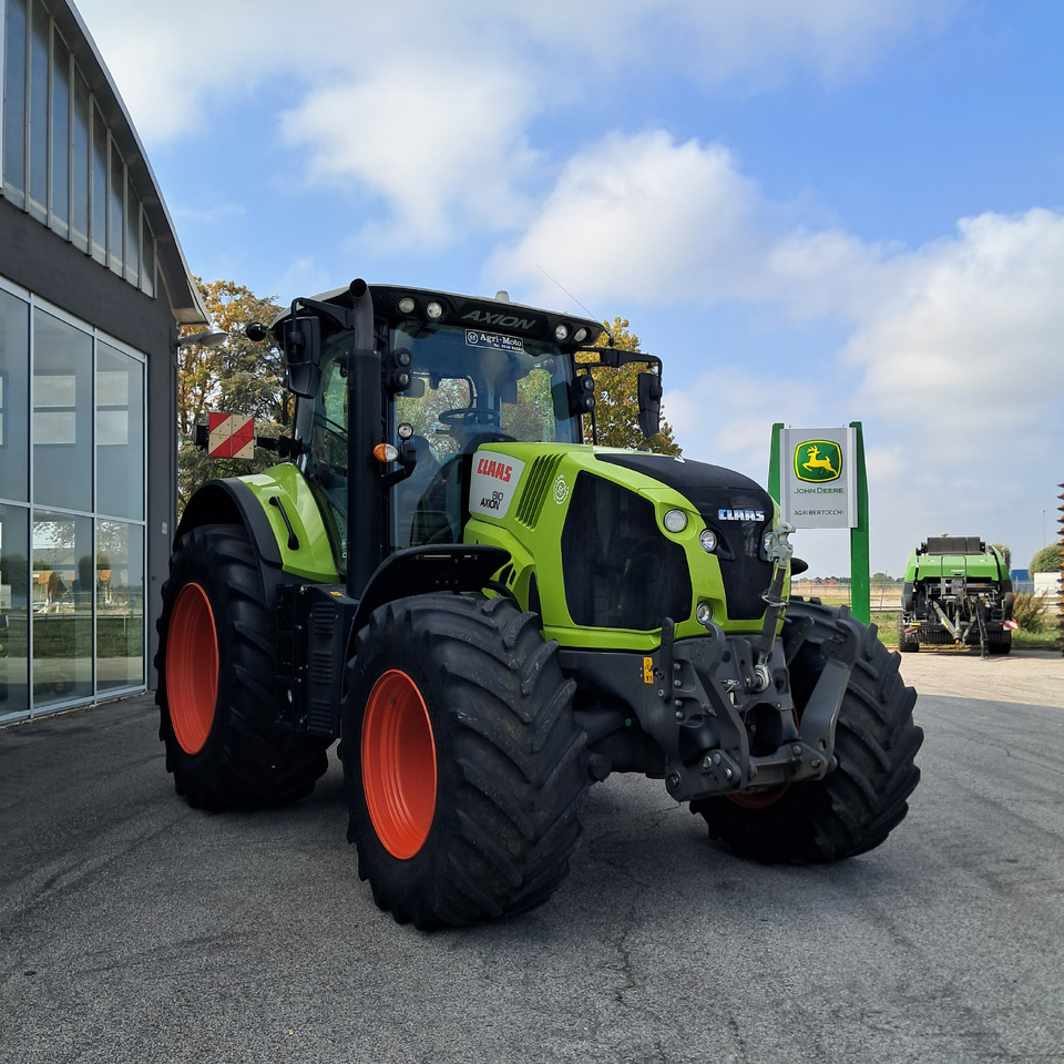 CLAAS AXION 810 - Трактор: фото 5 CLAAS AXION 810 - Трактор: фото 5