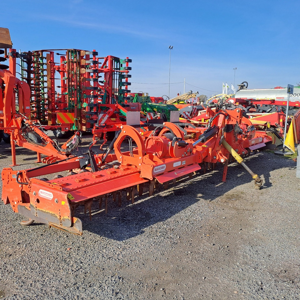 ERPICE ROTANTE PIEGHEVOLE MASCHIO AQUILA RAP 7000 - Почвофреза: фото 1 ERPICE ROTANTE PIEGHEVOLE MASCHIO AQUILA RAP 7000 - Почвофреза: фото 1