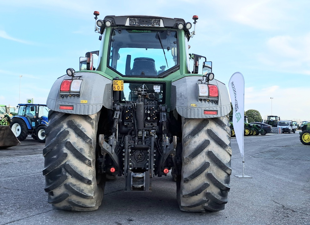 FENDT 828 VARIO PROFI - Трактор: фото 5 FENDT 828 VARIO PROFI - Трактор: фото 5
