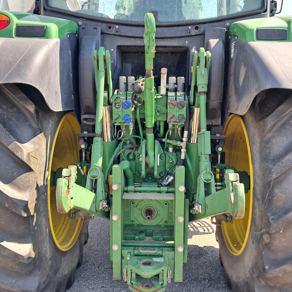 JOHN DEERE 6125R - Трактор: фото 4 JOHN DEERE 6125R - Трактор: фото 4