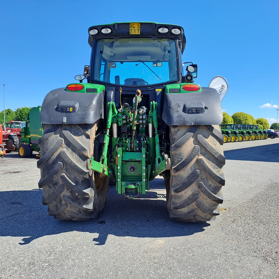 JOHN DEERE 6210R - Трактор: фото 4 JOHN DEERE 6210R - Трактор: фото 4
