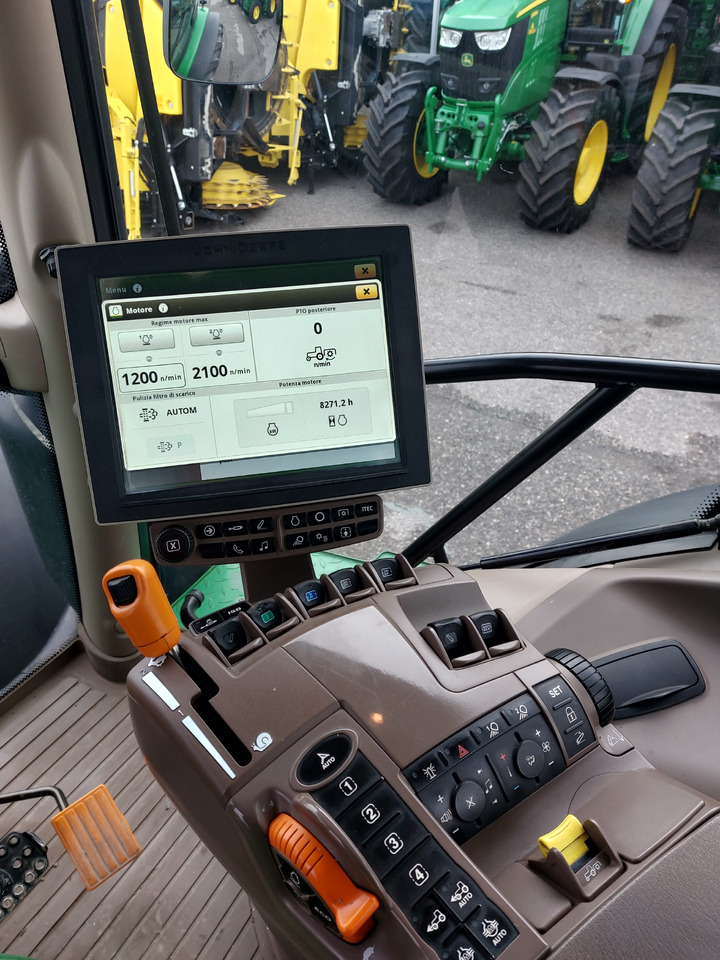 Трактор JOHN DEERE 6230R: фото 6