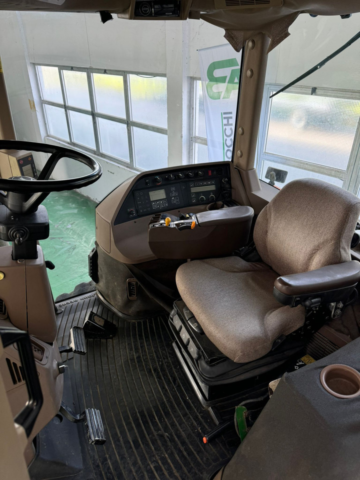 Трактор JOHN DEERE 8410T: фото 6