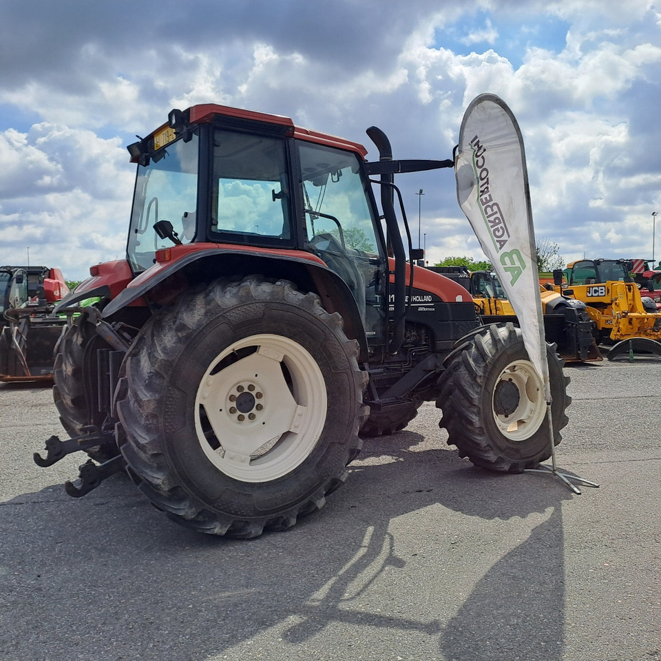 NEW HOLLAND FIATAGRI TS 110 - Трактор: фото 3 NEW HOLLAND FIATAGRI TS 110 - Трактор: фото 3