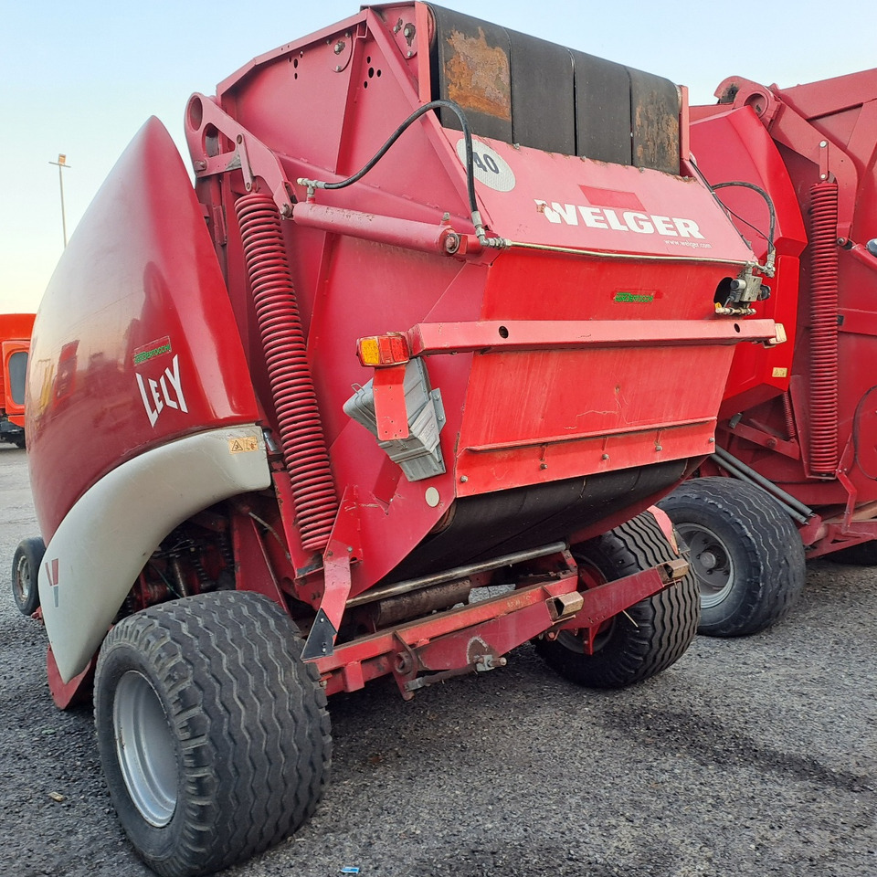 ROTOPRESSA LELY WELGER RP 402 SPECIAL - Пресс-подборщик рулонный: фото 5 ROTOPRESSA LELY WELGER RP 402 SPECIAL - Пресс-подборщик рулонный: фото 5