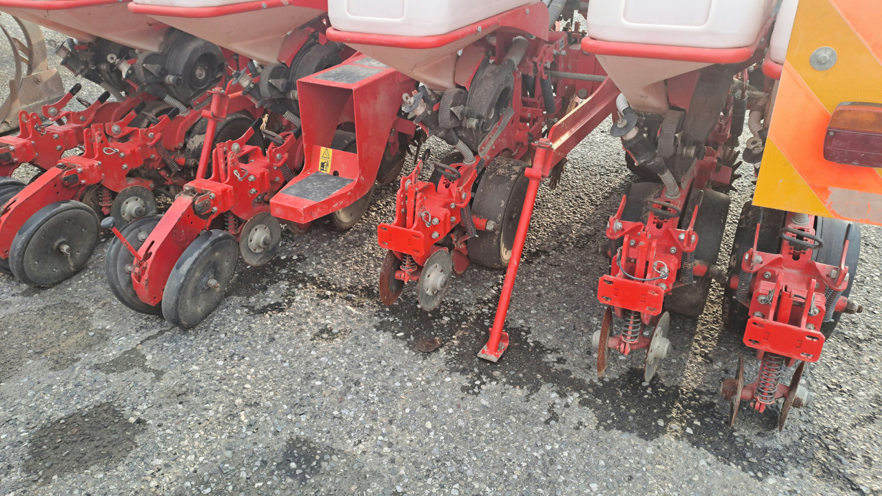 SEMINATRICE DI PRECISIONE KUHN MAXIMA 2 TD - Сеялка: фото 5 SEMINATRICE DI PRECISIONE KUHN MAXIMA 2 TD - Сеялка: фото 5