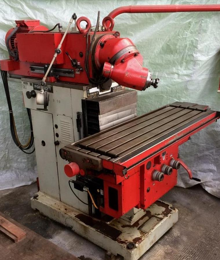 Konsolfräsmaschine (Universalfräsmaschine) STROJTOS - Фрезерный станок по металлу: фото 3 Konsolfräsmaschine (Universalfräsmaschine) STROJTOS - Фрезерный станок по металлу: фото 3