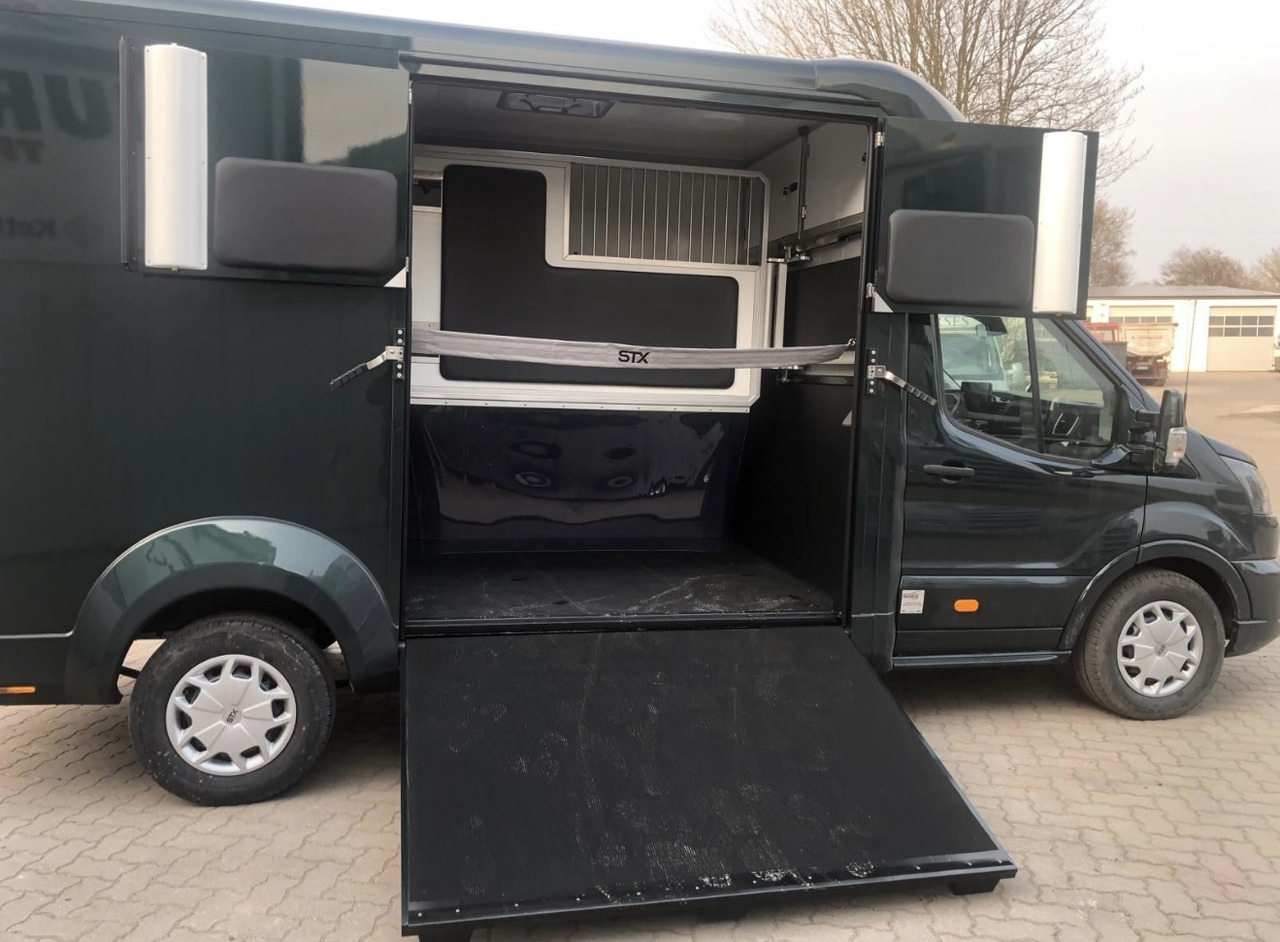 Ford Transit - Фургон с закрытым кузовом: фото 3 Ford Transit - Фургон с закрытым кузовом: фото 3