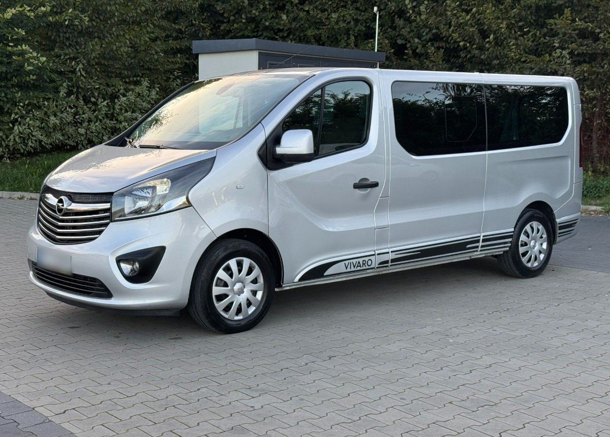 Opel Vivaro 1.6 DCI 145KM 9 osobowy Nawiewy góra dół DOINWESTOWANY Super stan - Универсал: фото 1 Opel Vivaro 1.6 DCI 145KM 9 osobowy Nawiewy góra dół DOINWESTOWANY Super stan - Универсал: фото 1