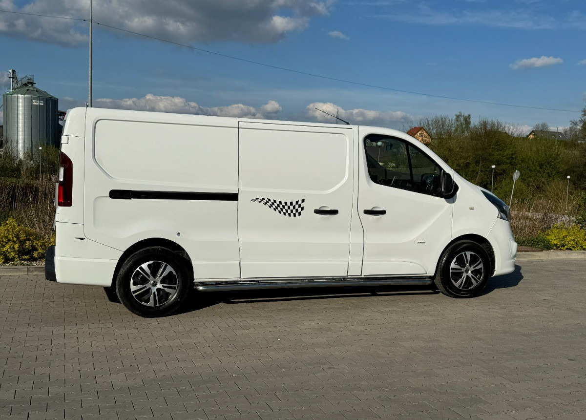 Цельнометаллический фургон Opel Vivaro L2H1 LONG Zderzak listwy kolor Klimatyzacja Sprowadzony BRUTTO CENA: фото 12