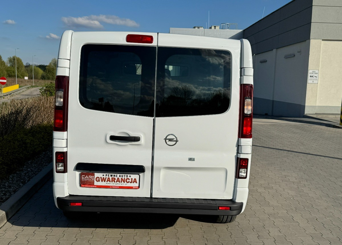 Цельнометаллический фургон Opel Vivaro L2H1 LONG Zderzak listwy kolor Klimatyzacja Sprowadzony BRUTTO CENA: фото 15